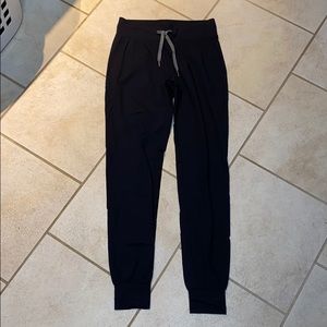 Alp-n-Rock Black Joggers